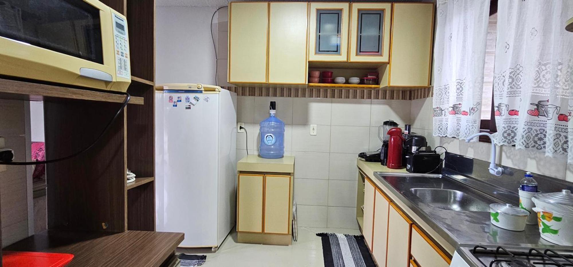 Residencial Hannah - Casa 6 - Sc - Bairro Pereque *