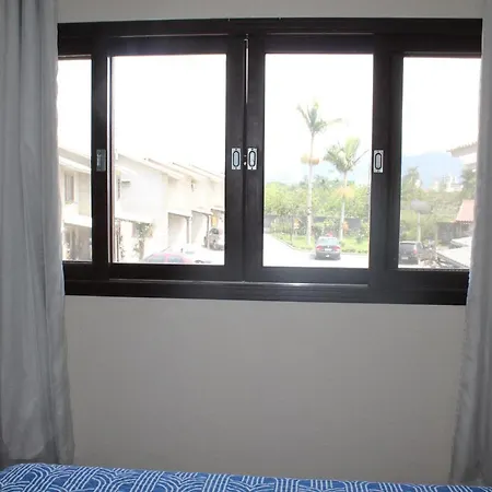 Residencial Hannah - Casa 6 - Porto Belo Sc - Bairro Pereque Exterior photo