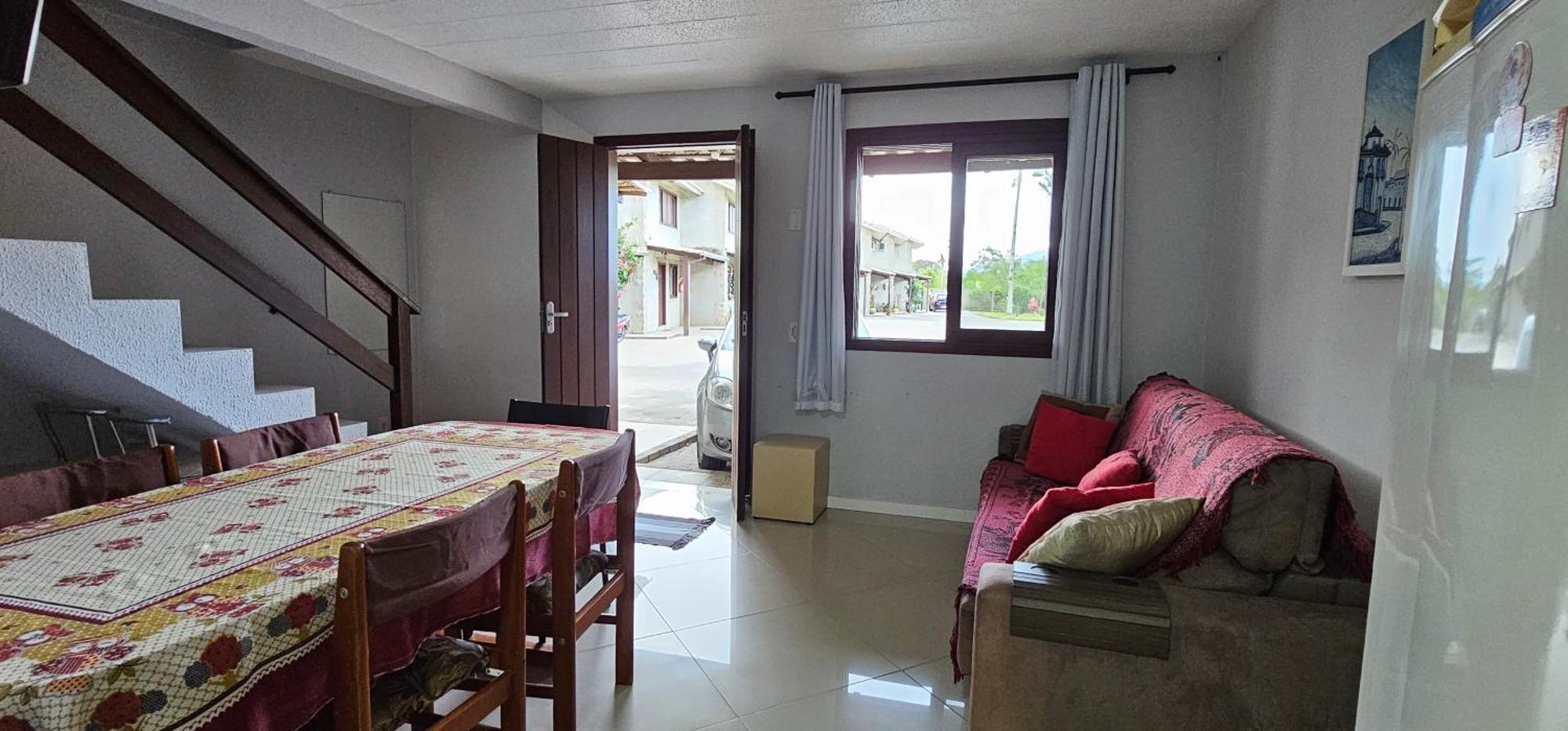 Residencial Hannah - Casa 6 - Sc - Bairro Pereque Porto Belo