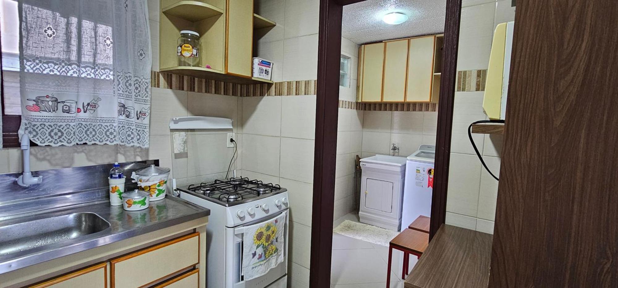 Residencial Hannah - Casa 6 - Sc - Bairro Pereque Holiday home